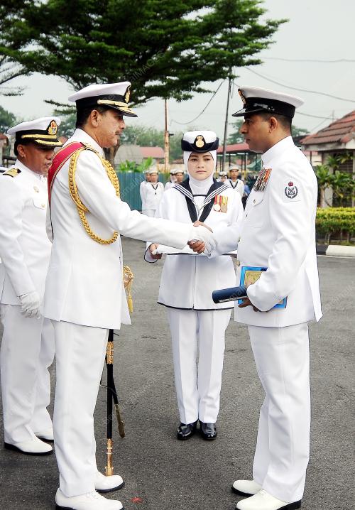KL04_27042015_HARI_TLDM