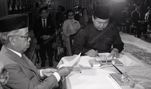 SULTAN AHMAD SHAH AL-MUSTAIN BILLAH