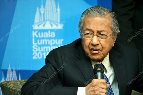 KL04_27112015_TUN_MAHATHIR