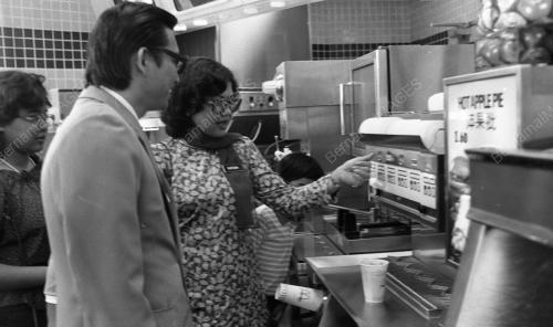 KL04_28012015_BUKA_MCDONALD