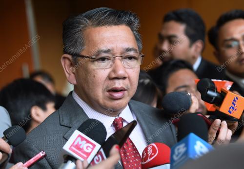 DATUK SERI AZMIN ALI
