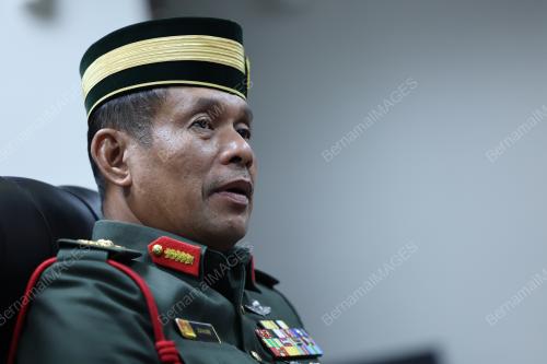 DATUK INDERA ZAHARI MOHD ARIFFIN