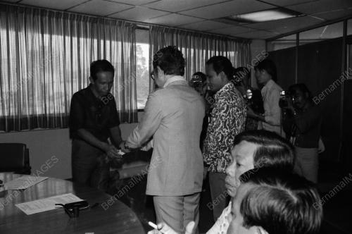 ABU BAKAR