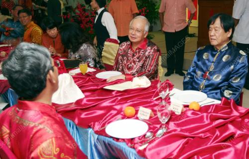 MOHD NAJIB TUN ABDUL RAZAK