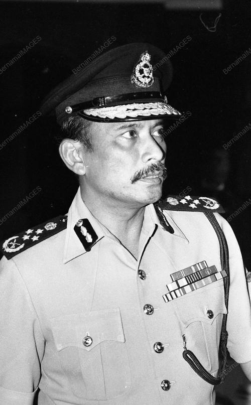 KETUA POLIS
