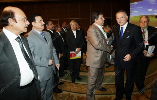 EKMELEDDIN IHSANOGLU