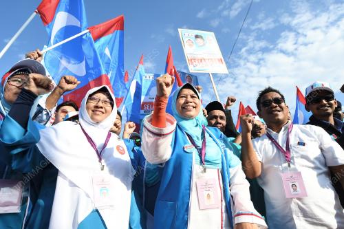 KL04_28042018_PENCALONAN