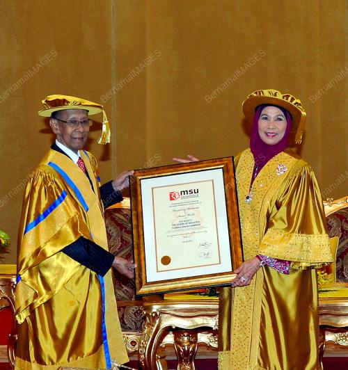 KL04_28072016_AGONG