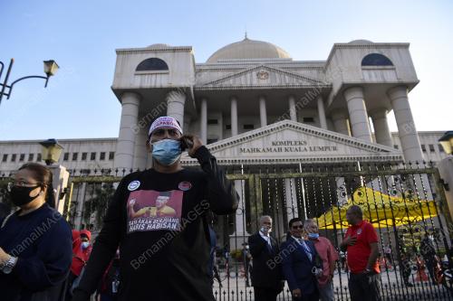 KEPUTUSAN PERBICARAAN KES SRC