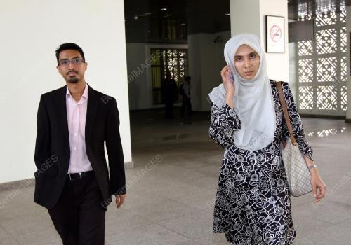 KL04_28102014_MAHKAMAH