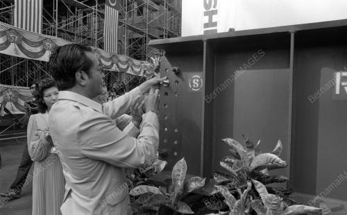 KL04_29012015_MAHATHIR_PNB