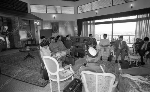 KL04_29012015_MESYUARAT_UMNO