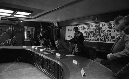 KL04_29012015_ULANG_TAHUN_PENGGUNA