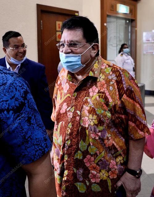 DATUK SERI TENGKU ADNAN TENGKU MANSOR