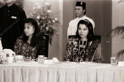 SULTAN AZLAN MUHIBBUDDIN SHAH