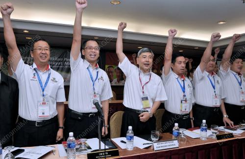 KL04_29092012_GERAKAN_PEMUDA