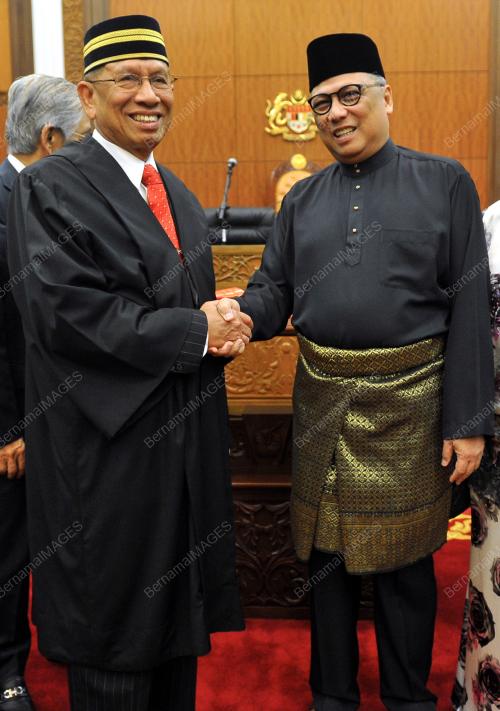 KL04_29122014_PARLIMEN