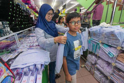 TINJAUAN PERSIAPAN SEKOLAH