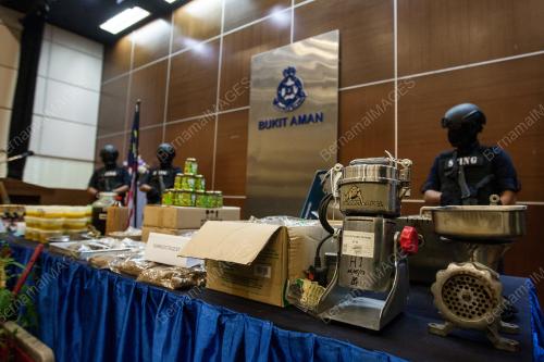 KL04_30052017_POLIS