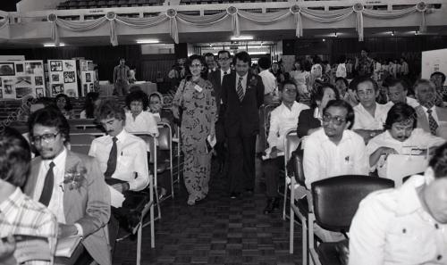 SEMINAR KOMUNIKASI
