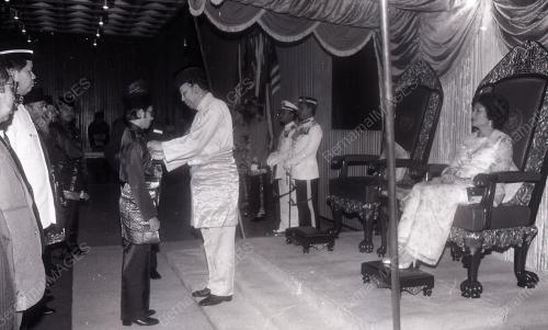 BINTANG