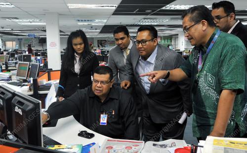 KL04_30102014_LAWATAN