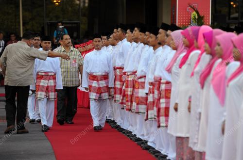 KL04_30112013_RAPTAI