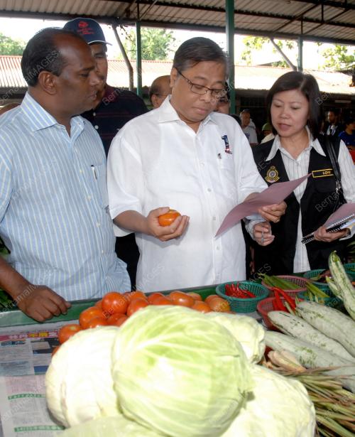 ISMAIL SABRI YAAKOB