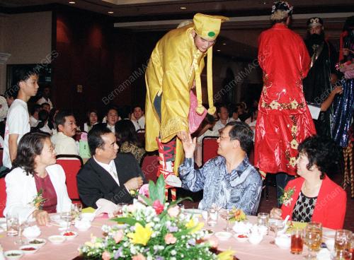 KL05-04_01_2000_FONG_GULA-DEWA_18012016