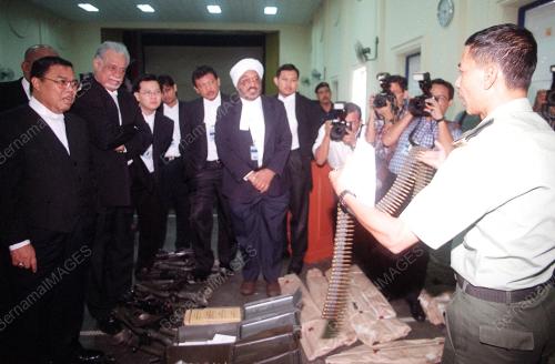 KL05-04_10_2000_MA_UNAH-PELURU_14012016