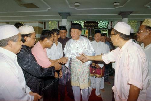 KL05-12_01_2001AGONG-SALAM_18012016