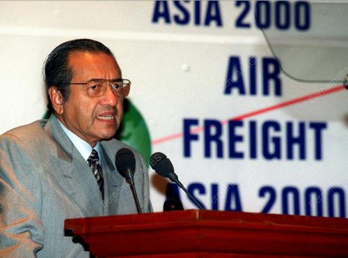 KL05-170200_PM-ASIA_KARGO_07012016