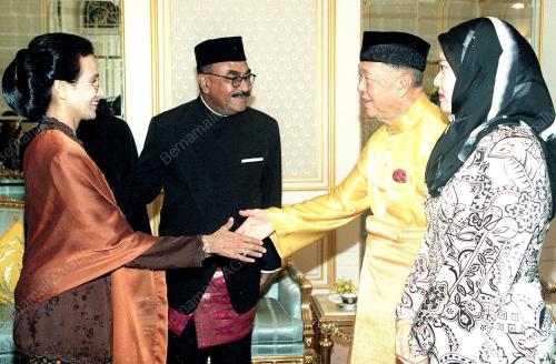 KL05-20_06_2000_MAJLIS_MENGADAP_08012016