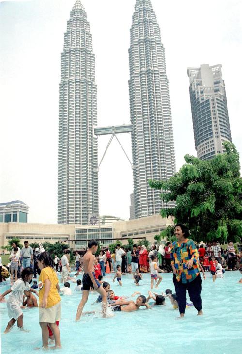 KL05-210_20012016