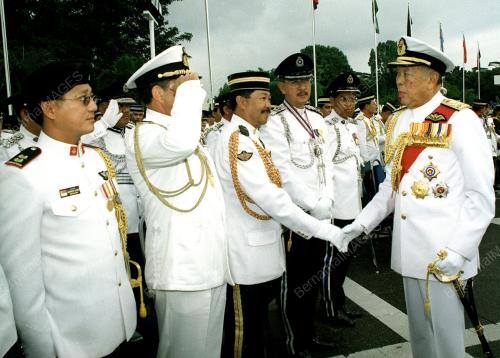 KL05-31_07_2000_AGONG_PAHLAWAN_11012016