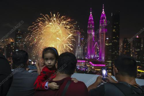 MALAM TAHUN BAHARU 2025