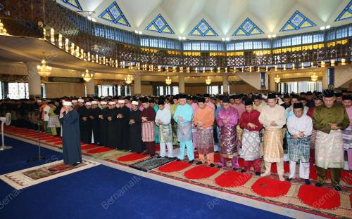 TUANKU MIZAN ZAINAL ABIDIN