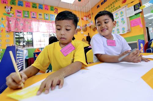 KL05_02012013_PRASEKOLAH