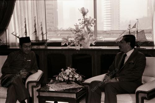 DATUK AHMAD SARJI ABDUL HAMID
