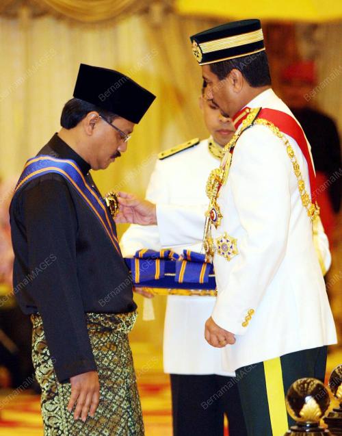 TUANKU MIZAN ZAINAL ABIDIN