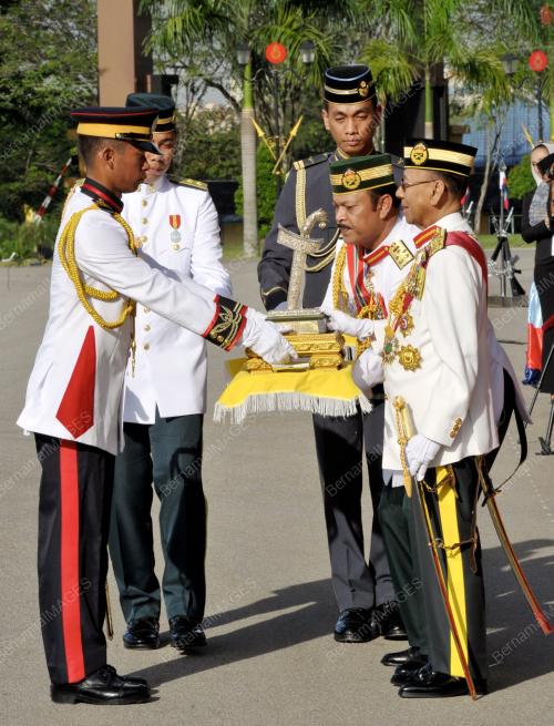 KL05_02022013_AGONG