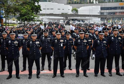 DATUK AZMI ABU KASSIM