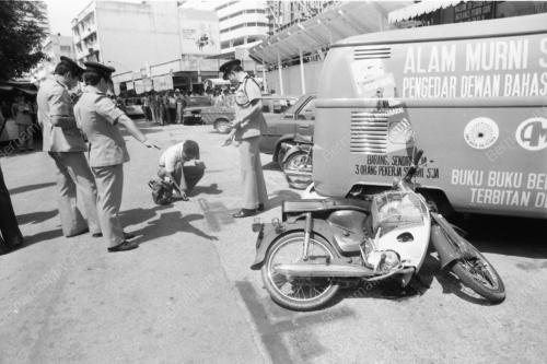 Rompakan kedai emas