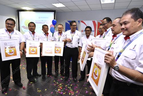 KL05_02112017_SMILE_BN201711010093
