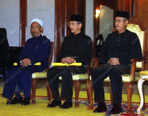 KL05_03022016_WATIKAH