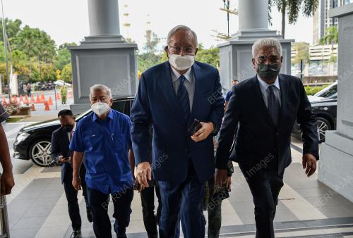 DATUK SERI NAJIB TUN RAZAK