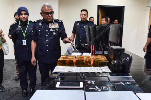 DATUK SERI RAMLI MOHAMED YOOSUF
