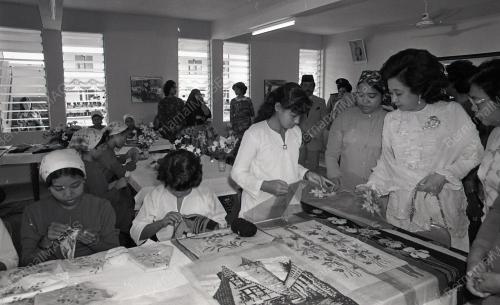 RAJA PERMAISURI AGONG