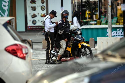OPERASI HORMAT UNDANG-UNDANG