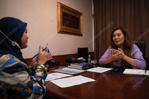 SENATOR RAS ADIBA RADZI